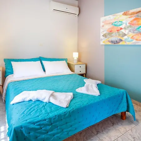 Apartment Catherine Blue - 4 Minutes Off The